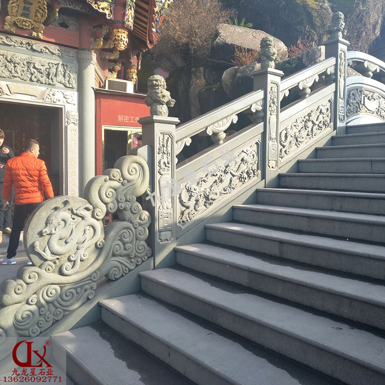 普通的石護欄多少錢一米